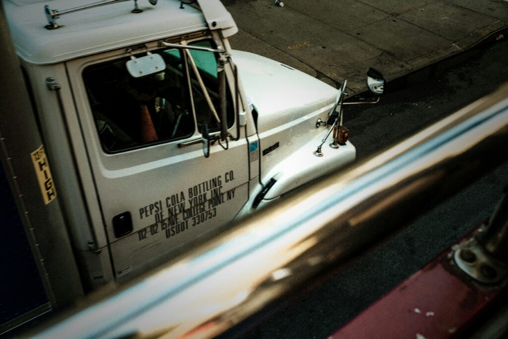 owner operator truck representing tax deductions for truckers in 2026