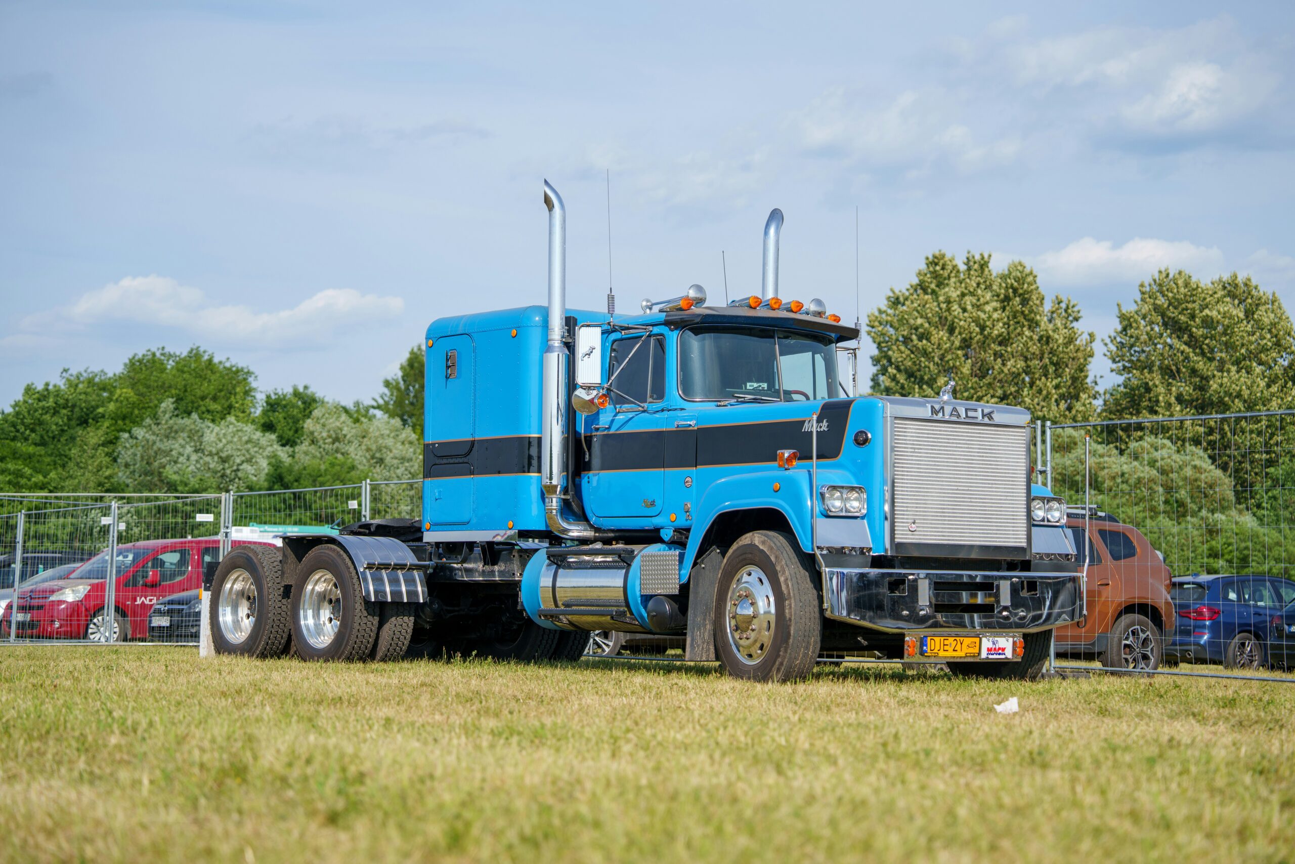 semi truck with owner operator authority — how to get trucking authority 2026